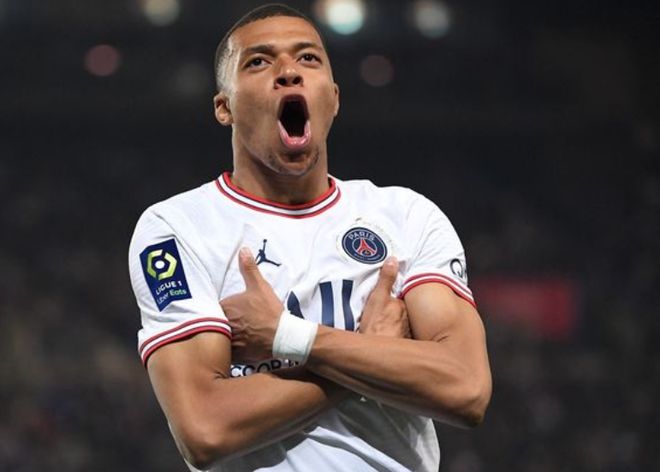 药厂近20场欧战小组赛／联赛阶段仅3败，若赢曼城将获欧冠50胜（药厂近20场欧战小组赛仅负3场，若击败曼城将收获欧冠第50胜）