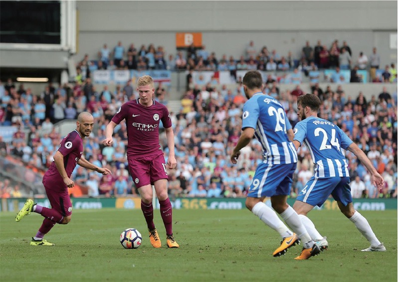 英格兰女足主帅：花了几分钟适应，早早进球让中国队陷入困境（英格兰女足主帅：几分钟完成适应，闪击进球让中国队陷入被动）
