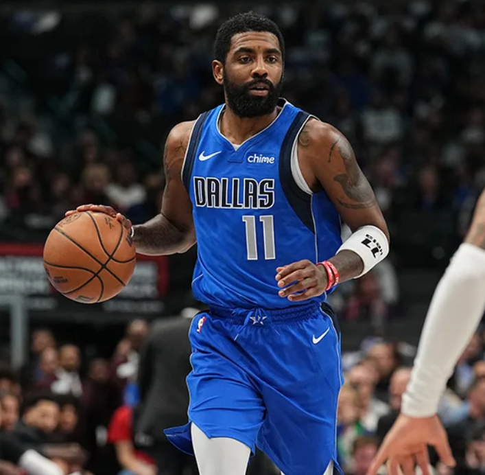 天助拜仁：3-1大冷门,26岁韩国球星闪耀欧洲,德甲第12掀翻德甲第2（德甲爆冷！第12名3-1掀翻次席，26岁韩国球星闪耀欧洲，拜仁得利）