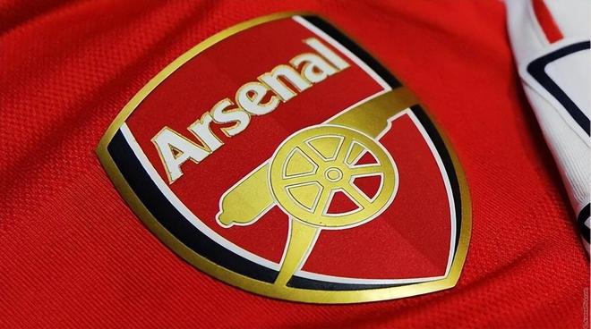 卡什：夏窗我收到好几份报价，但我就想留在维拉，我喜欢这里（卡什：夏窗收到多份报价仍选择留在维拉，我很喜欢这里）