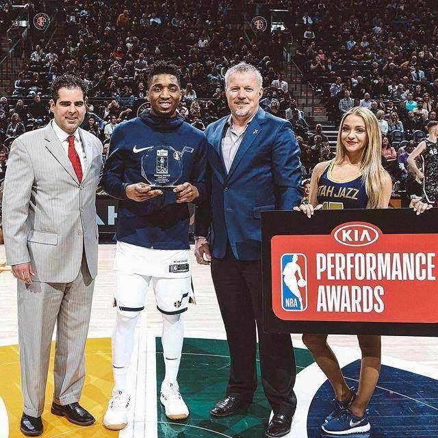 莫雷托：那不勒斯想在冬窗从罗马引进洛伦佐-佩莱格里尼（莫雷托：那不勒斯冬窗有意从罗马签下洛伦佐-佩莱格里尼）